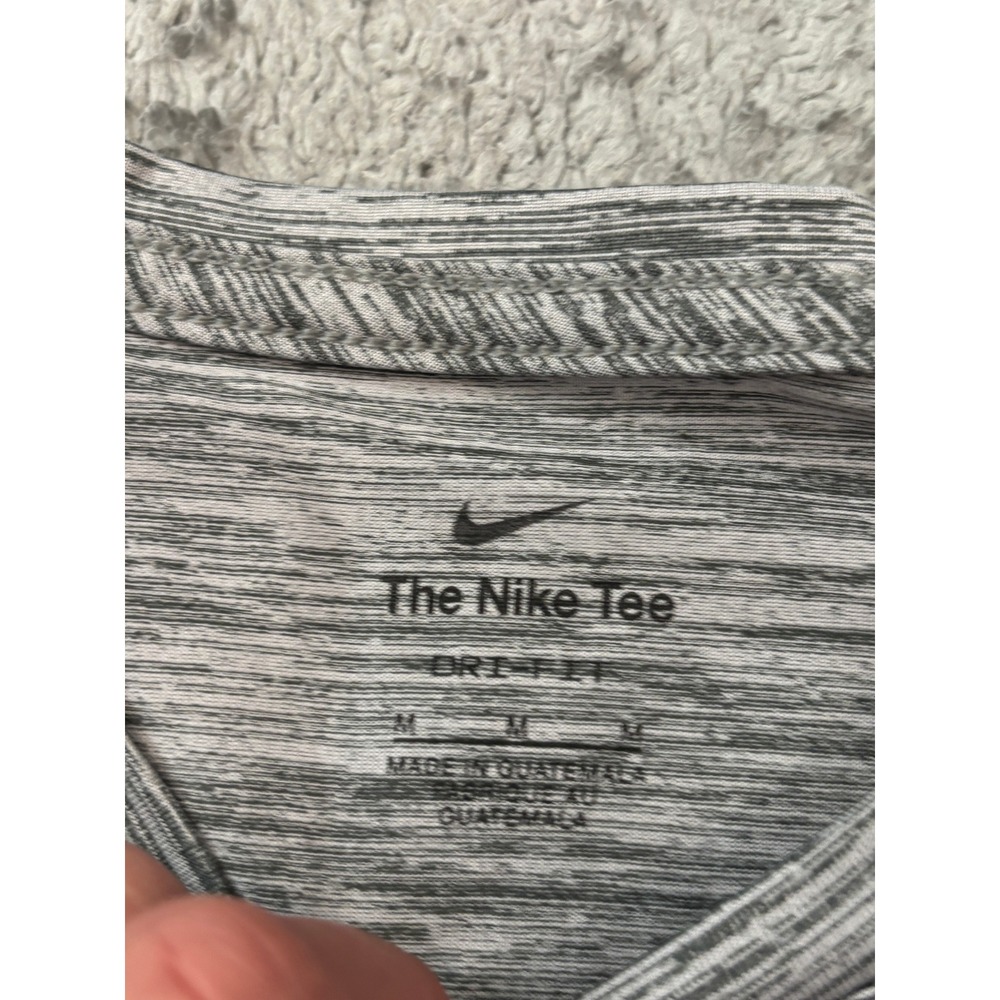 Nike Dri-FIT Minnesota Gophers Mens Medium Grey Space Dye Graphic T-Shirt - Picture 2 of 7